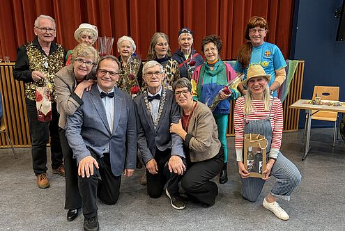 Sportlich, spielerisch und farbenfroh...