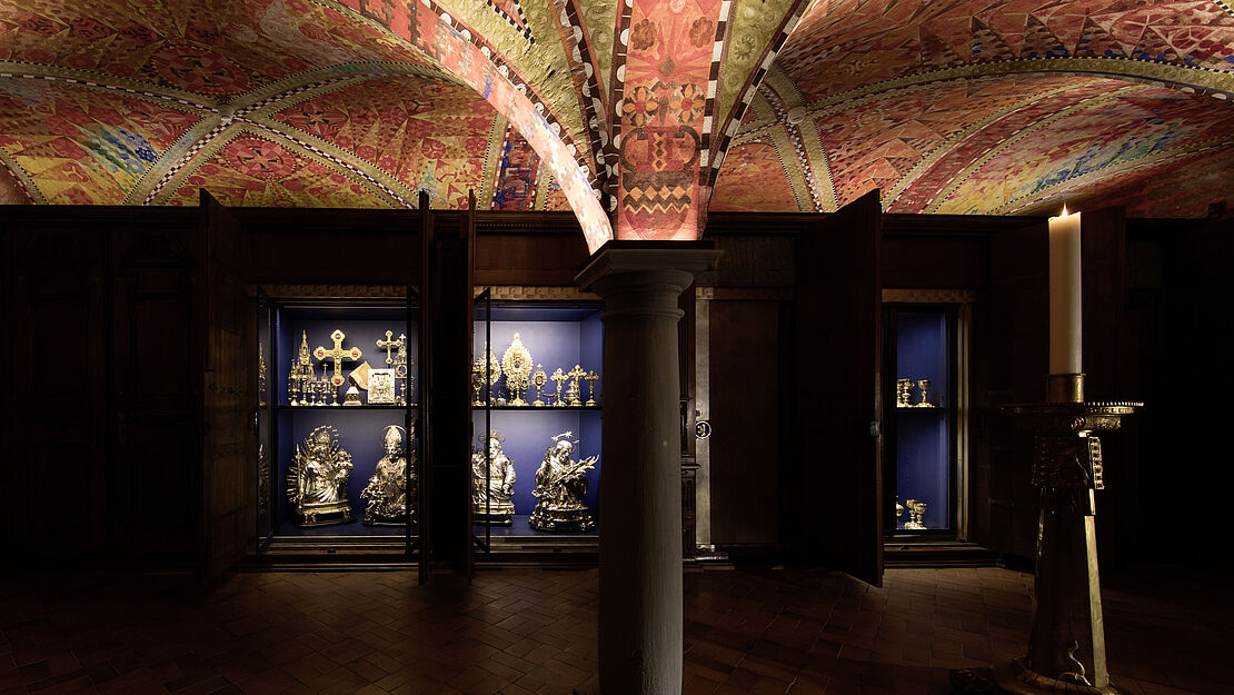 Führung durch den Luzerner Stiftsschatz