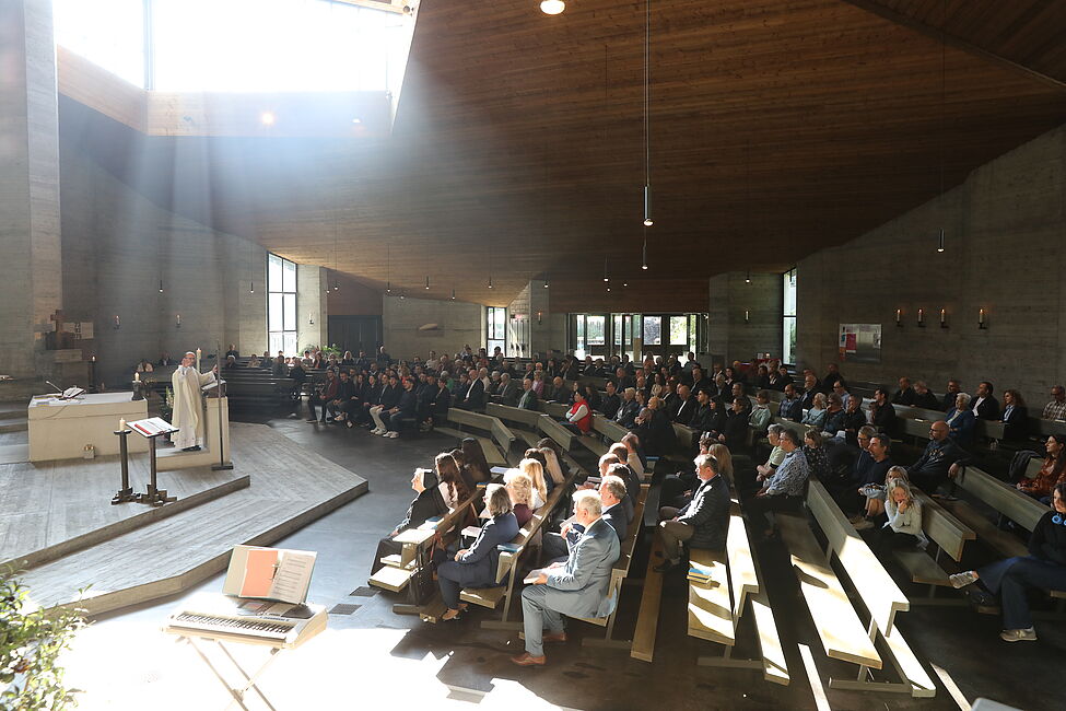 Gemeinsames Feiern - Patrozinium St. Michael