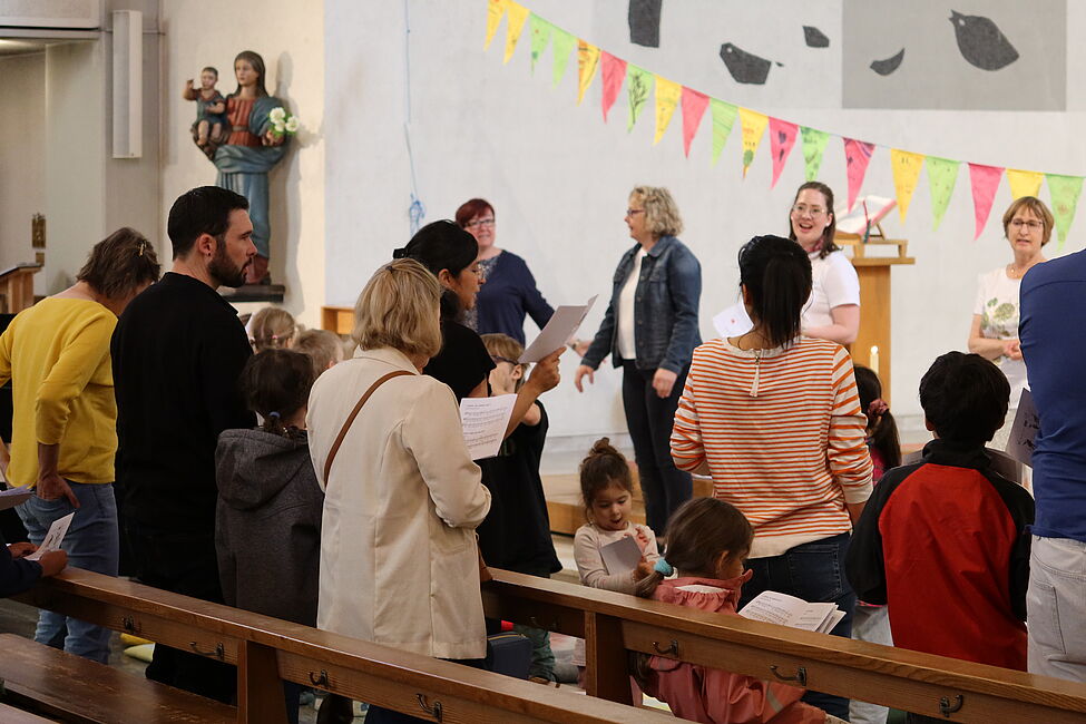 Wir wachsen immer weiter - in der Kirche Kunterbunt